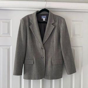 Classic Pendleton Gray Wool Blazer - EUC
